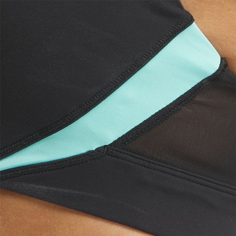 Top-reebok-para-mujer-Lux-Racer-Bra---Cb-para-entrenamiento-color-negro.-Outfit-Completo