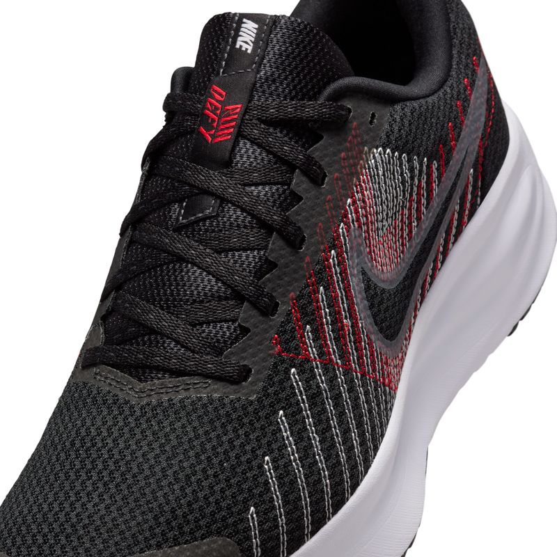 Tenis-nike-para-hombre-Nike-Run-Defy-para-correr-color-negro.-Detalle-1