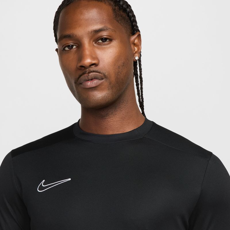 Camiseta-Manga-Corta-nike-para-hombre-M-Nk-Df-Acd25-Ss-Top-Br-para-futbol-color-negro.-Reverso-Sobre-Modelo
