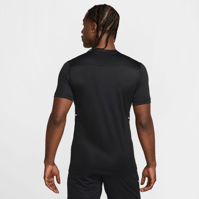 Camiseta-Manga-Corta-nike-para-hombre-M-Nk-Df-Acd25-Ss-Top-Br-para-futbol-color-negro.-Reverso-Sobre-Modelo