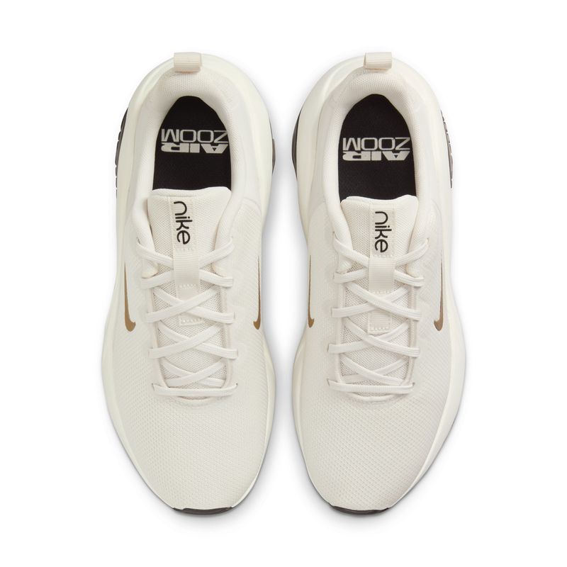 Tenis-nike-para-mujer-W-Nike-Air-Zoom-Bella-7-para-entrenamiento-color-negro.-Capellada