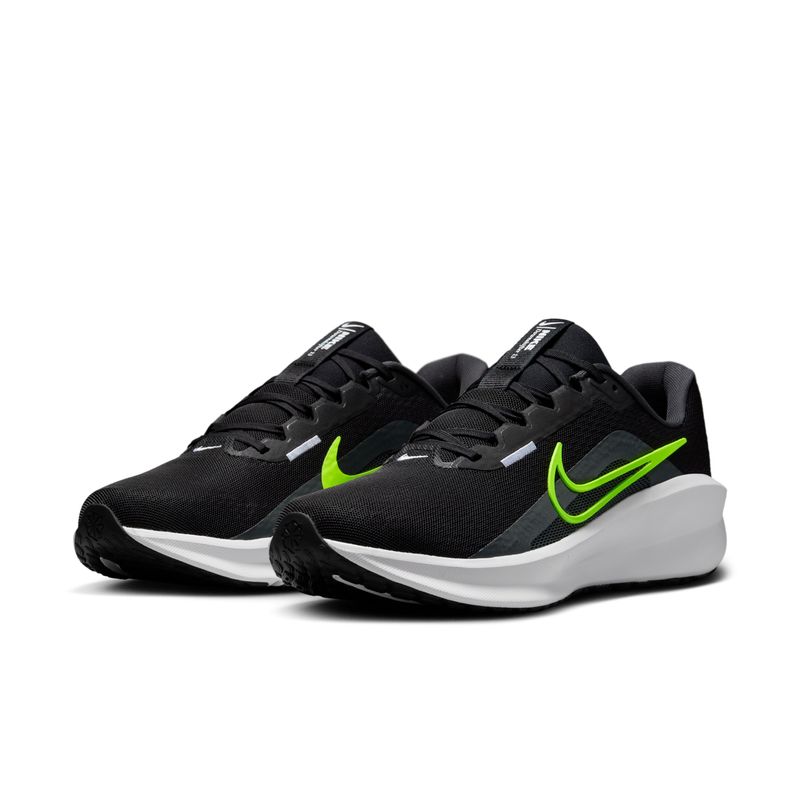 Tenis-nike-para-hombre-Nike-Downshifter-13-para-correr-color-negro.-Suela
