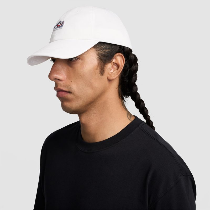 Gorra-nike-para-hombre-U-Nk-Club-Cap-U-Cb-Crtz-Ptch-L-para-moda-color-blanco.-Detalle-2