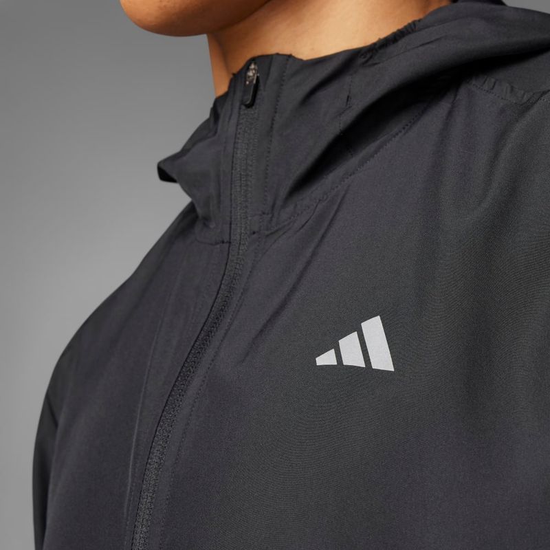 Chaqueta-adidas-para-mujer-Run-It-Jacket-para-correr-color-negro.-Detalle-4