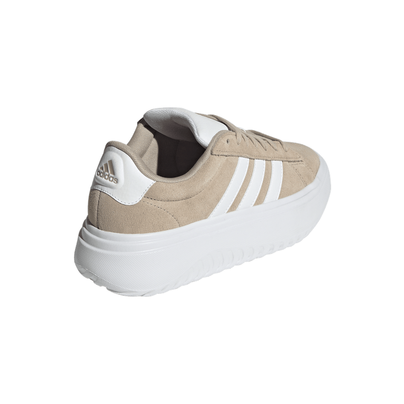 Tenis-adidas-para-mujer-Grand-Court-Platform-para-moda-color-beige.-Par-Laterales