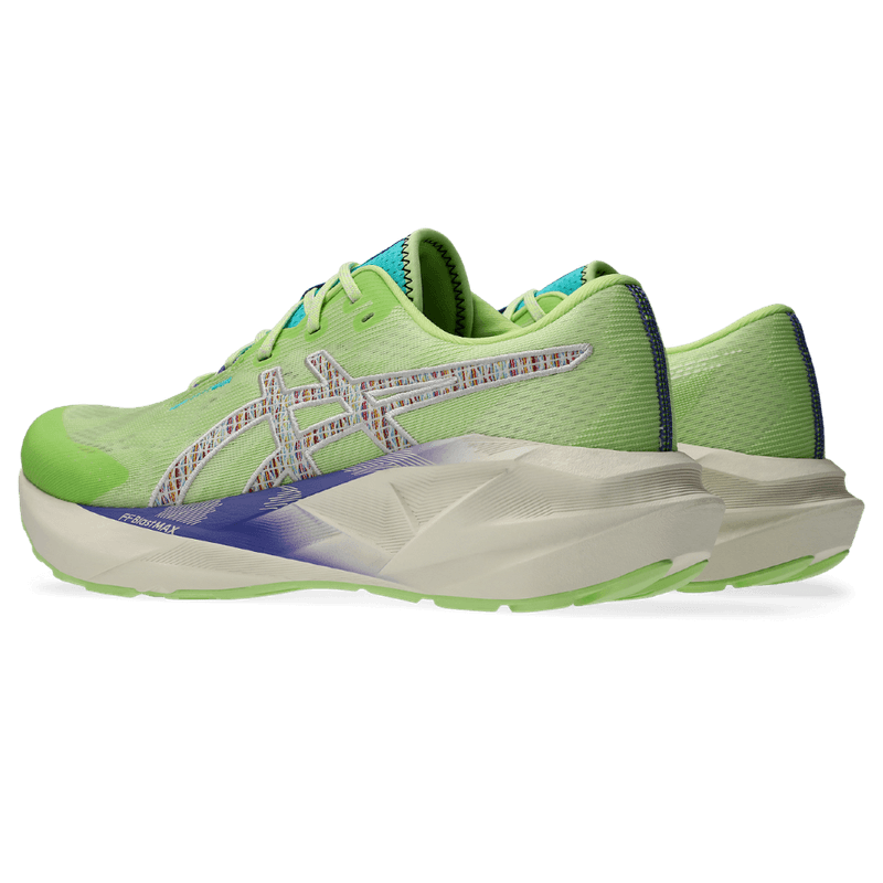 Tenis-asics-para-hombre-Novablast-5-Tr-para-correr-color-verde.-Detalle-1