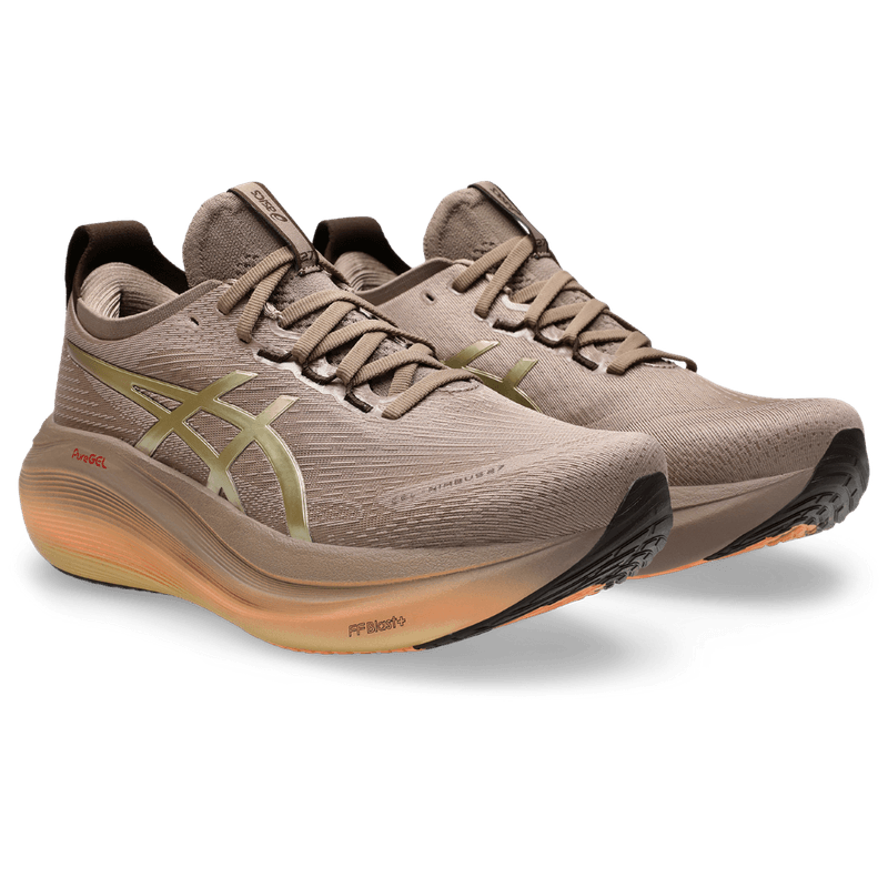 Tenis-asics-para-hombre-Gel-Nimbus-27-Luxe-para-correr-color-gris.-Par-Alineados