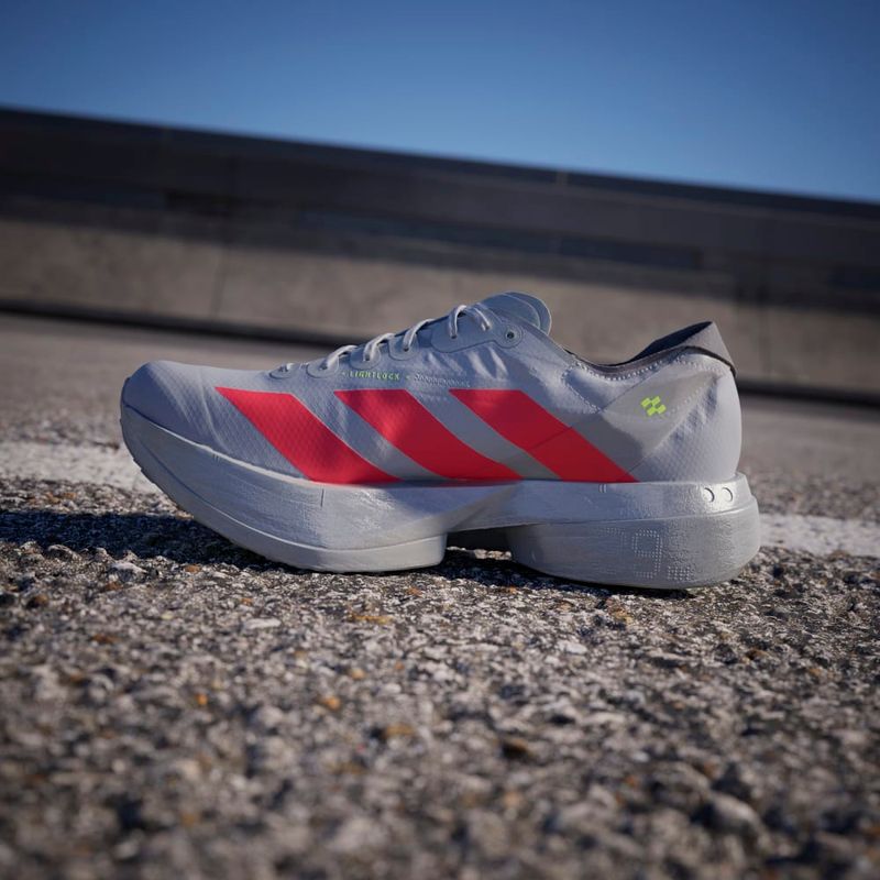 Tenis-adidas-para-hombre-Adizero-Adios-Pro-4-para-correr-color-gris.-Mktg-Vista-6