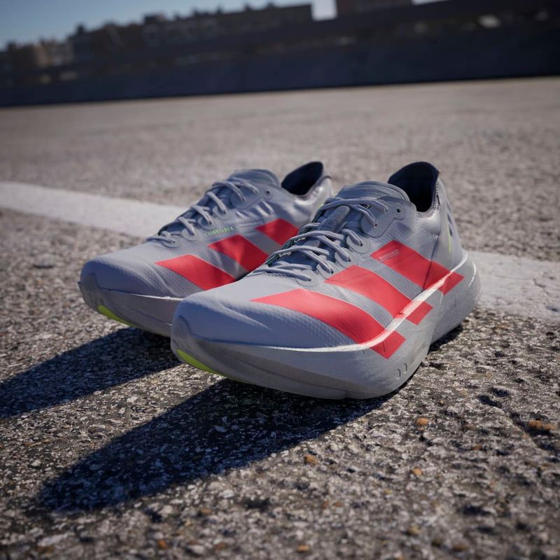 Tenis-adidas-para-hombre-Adizero-Adios-Pro-4-para-correr-color-gris.-Mktg-Vista-7