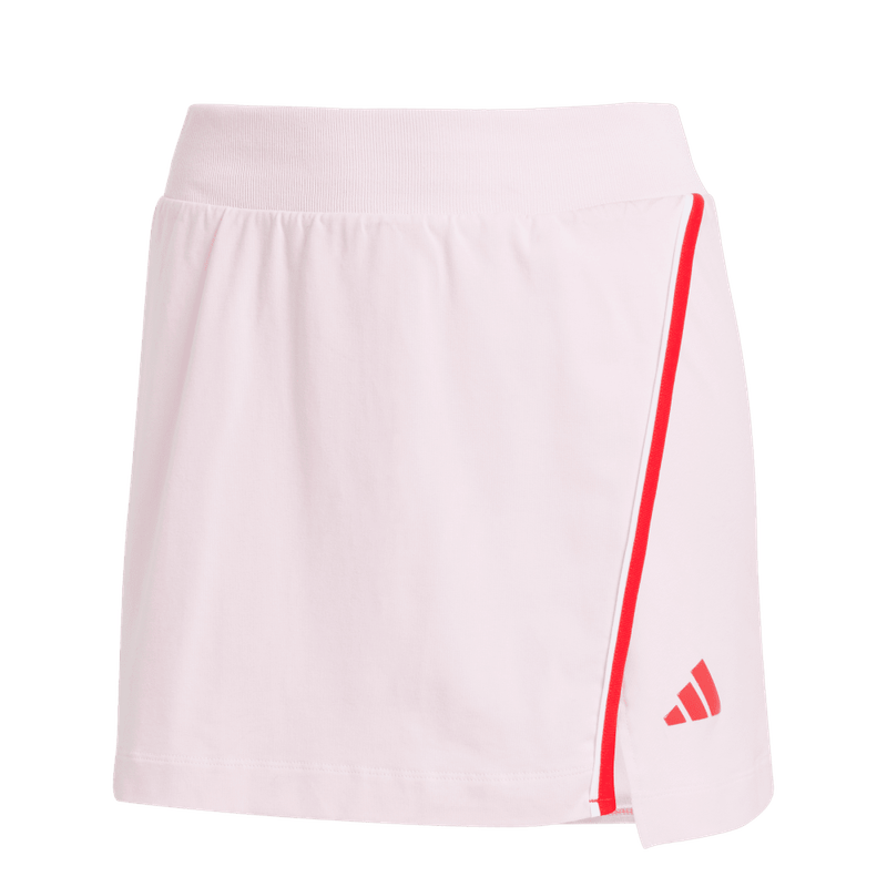 Pantaloneta-adidas-para-mujer-W-Cb-Skort-para-moda-color-rosado.-Frontal-Sobre-Modelo