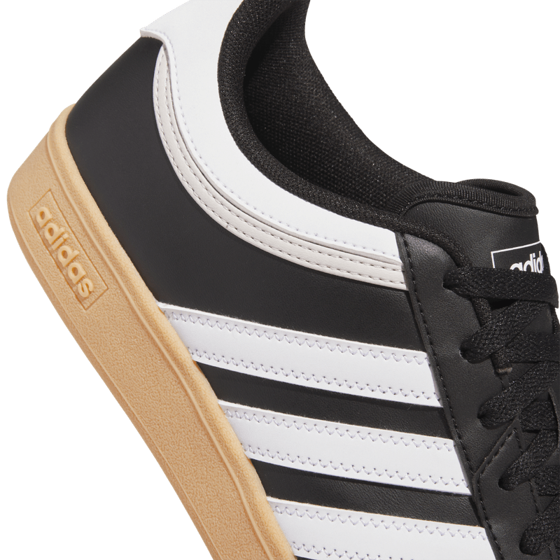 Tenis-adidas-unisex-Hoops-4.0-para-moda-color-negro.-Lateral-Y-Suela
