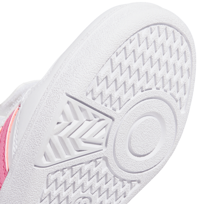 Tenis-adidas-para-niño-Hoops-4.0-Cf-C-para-moda-color-blanco.-Detalle-2