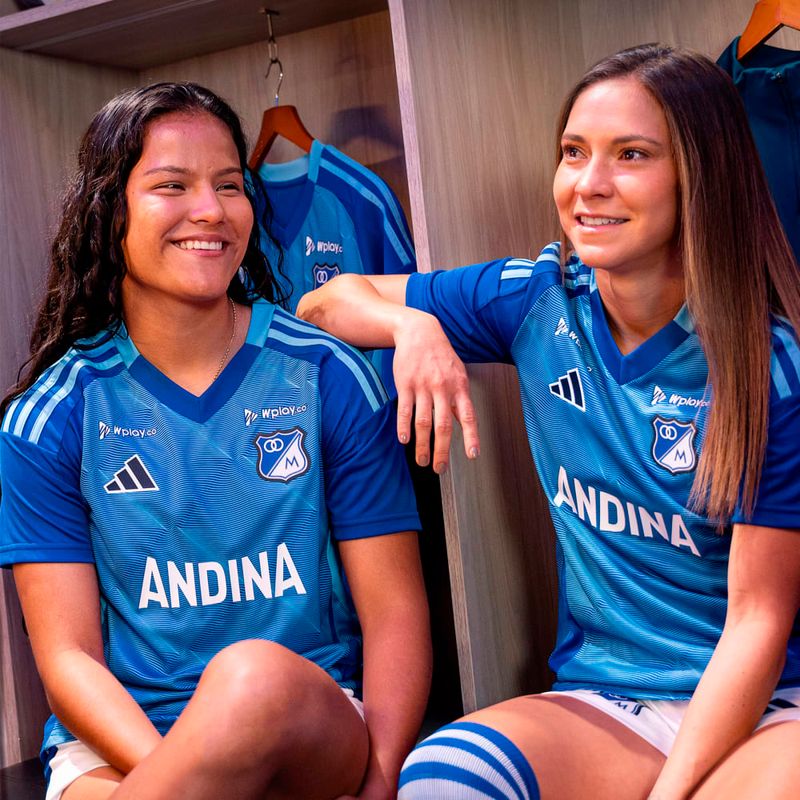 Camiseta-De-Equipo-adidas-para-mujer-Mil-H-Jsy-W-para-futbol-color-azul.-Detalle-4