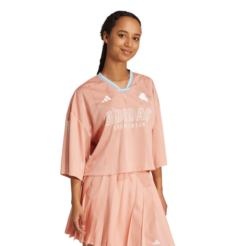 Camiseta-Manga-Corta-adidas-para-mujer-W-Tiro-Q2-Bf-T-para-moda-color-multicolor.-Reverso-Sin-Modelo