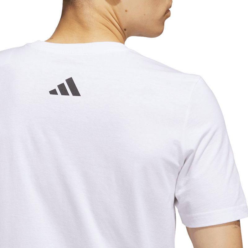 Camiseta-Manga-Corta-adidas-para-hombre-M-Lin-Sj-T-para-moda-color-blanco.-Lateral-Sobre-Modelo