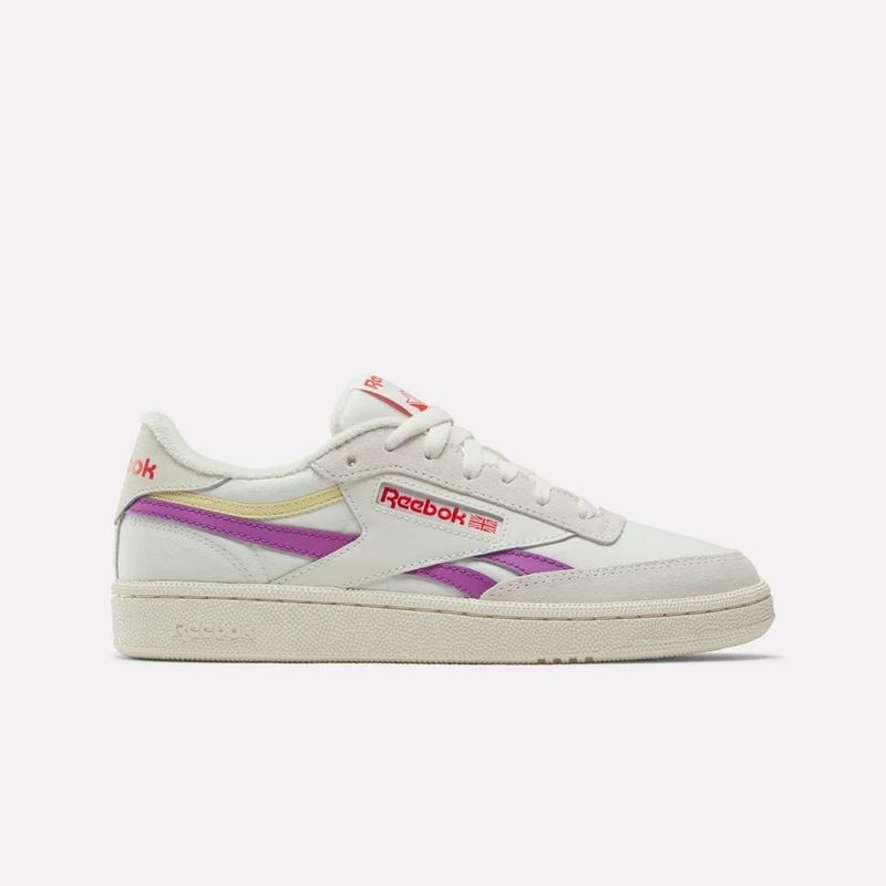 Tenis-reebok-para-mujer-Club-C-Revenge-para-moda-color-blanco.-Lateral-Externa-Derecha