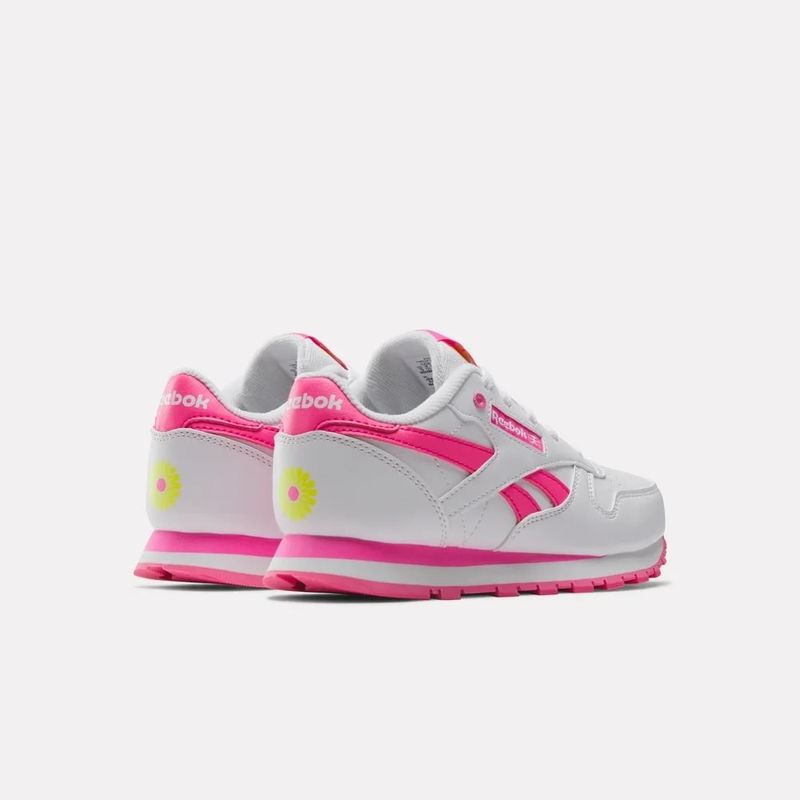 Tenis-reebok-para-niña-Classic-Leather-para-moda-color-blanco.-Talon
