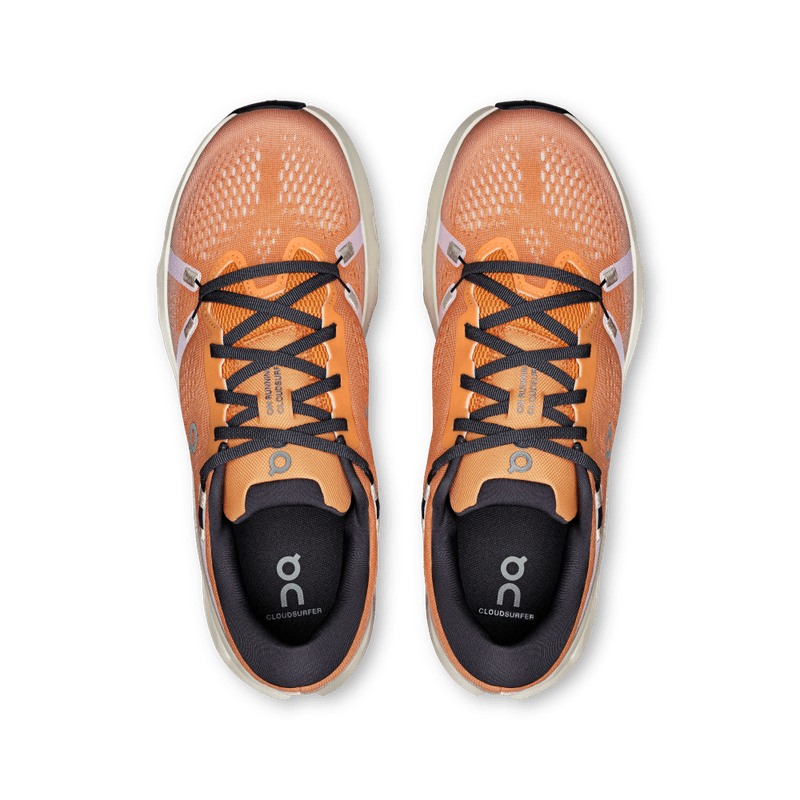 Tenis-on-para-hombre-Cloudsurfer-2-para-correr-color-naranja.-Capellada
