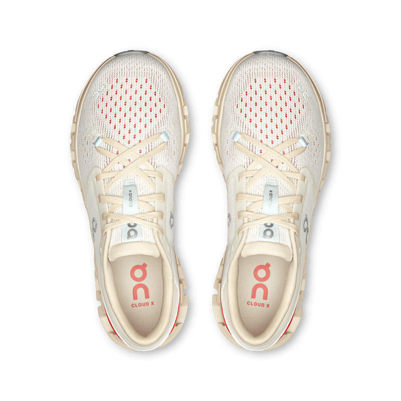 Tenis-on-para-mujer-Cloud-X-4-para-entrenamiento-color-gris.-Capellada