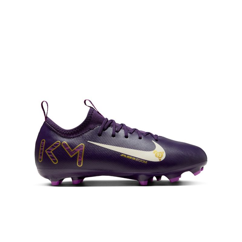 Guayos-nike-para-niño-Jr-Zoom-Vapor-16-Acad-Km-Fg-Mg-para-futbol-color-morado.-Lateral-Externa-Derecha