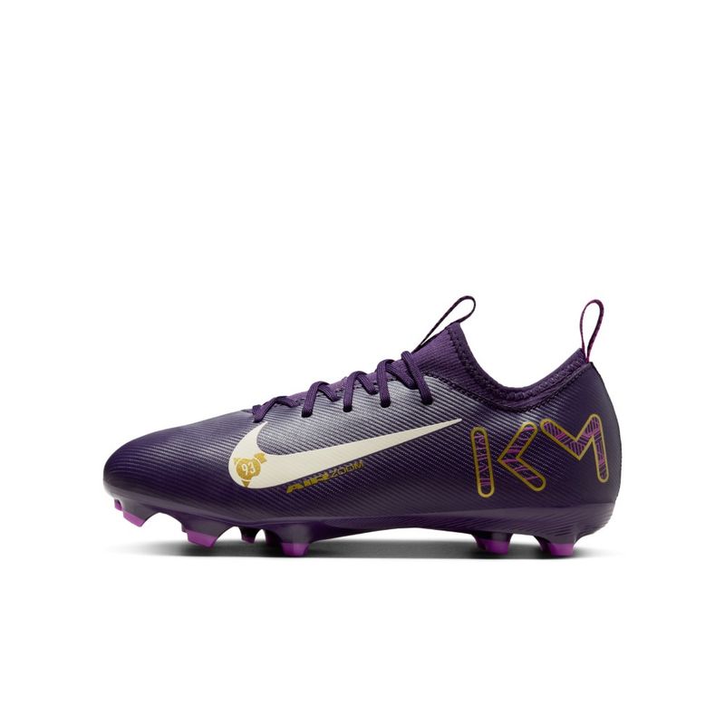 Guayos-nike-para-niño-Jr-Zoom-Vapor-16-Acad-Km-Fg-Mg-para-futbol-color-morado.-Lateral-Interna-Izquierda