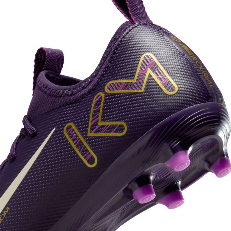 Guayos-nike-para-niño-Jr-Zoom-Vapor-16-Acad-Km-Fg-Mg-para-futbol-color-morado.-Talon