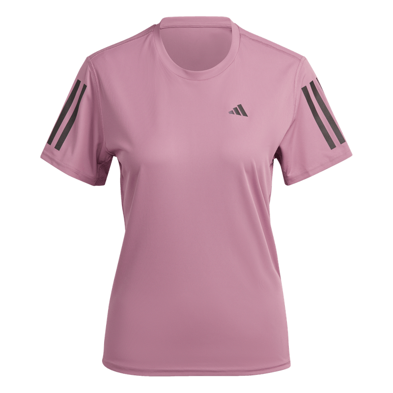 Camiseta-Manga-Corta-adidas-para-mujer-Own-The-Run-Tee-para-correr-color-morado.-Frontal-Sobre-Modelo