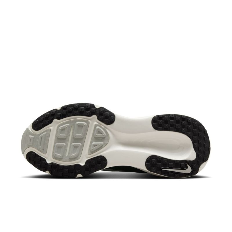 Tenis-nike-para-hombre-Nike-Vomero-18-para-correr-color-negro.-Capellada