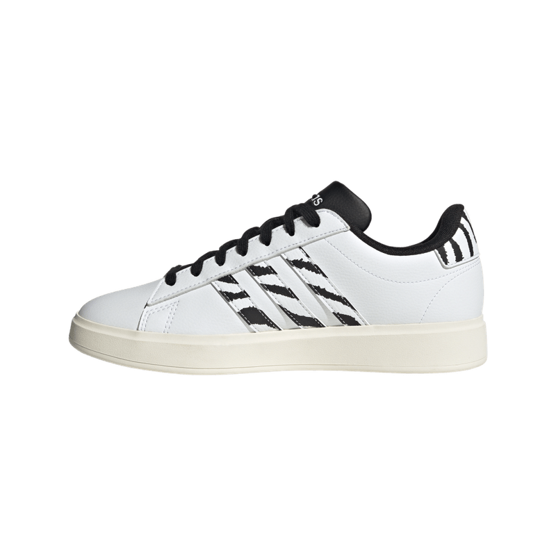 Tenis-adidas-para-mujer-Grand-Court-2.0-para-moda-color-blanco.-Suela