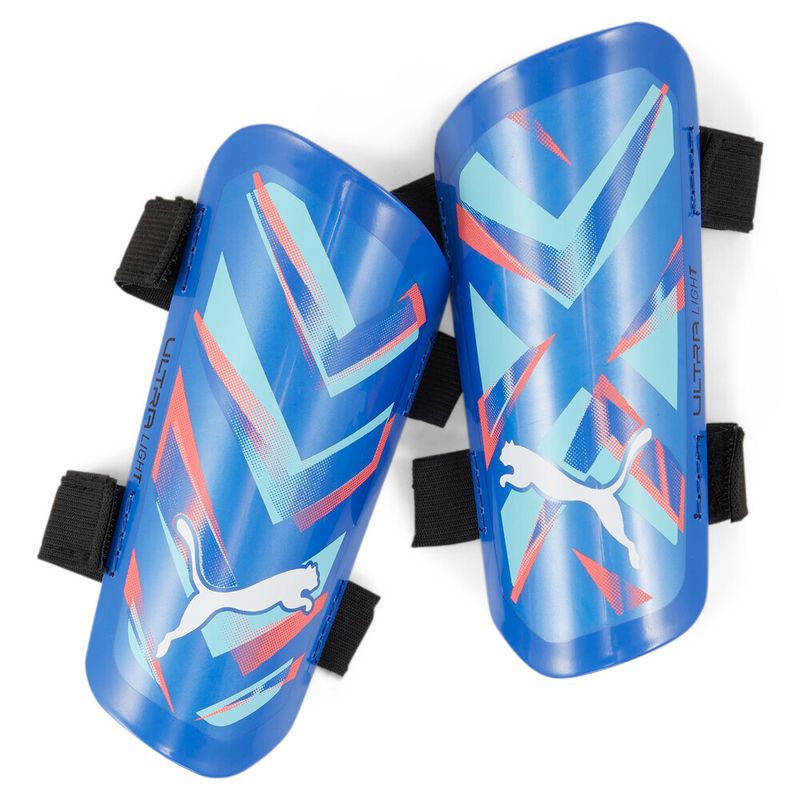Canilleras-puma-para-hombre-Ultra-Light-Strap-para-futbol-color-azul.-Frente-Sin-Modelo