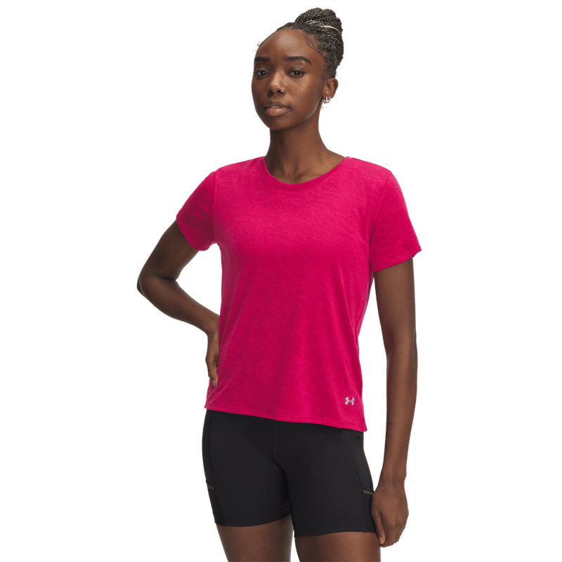 Camiseta-Manga-Corta-under-armour-para-mujer-Ua-Launch-Camo-Shortsleeve-para-correr-color-rosado.-Frente-Sin-Modelo