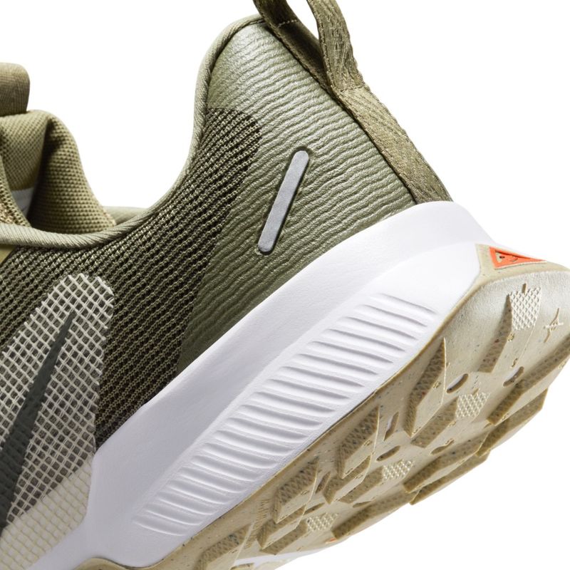 Tenis-nike-para-hombre-Nike-Juniper-Trail-3-para-outdoor-color-verde.-Talon