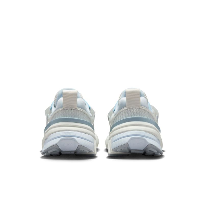 Tenis-nike-para-mujer-W-Nike-V2K-Run-para-moda-color-negro.-Talon