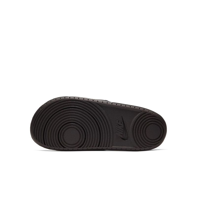 Sandalias-nike-para-hombre-Nike-Offcourt-Slide-para-natacion-color-negro.-Capellada