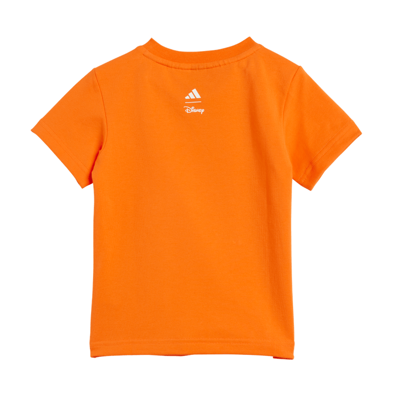 Conjunto-adidas-para-niño-I-Dy-Mm-T-Set-para-moda-color-naranja.-Lateral-Sobre-Modelo