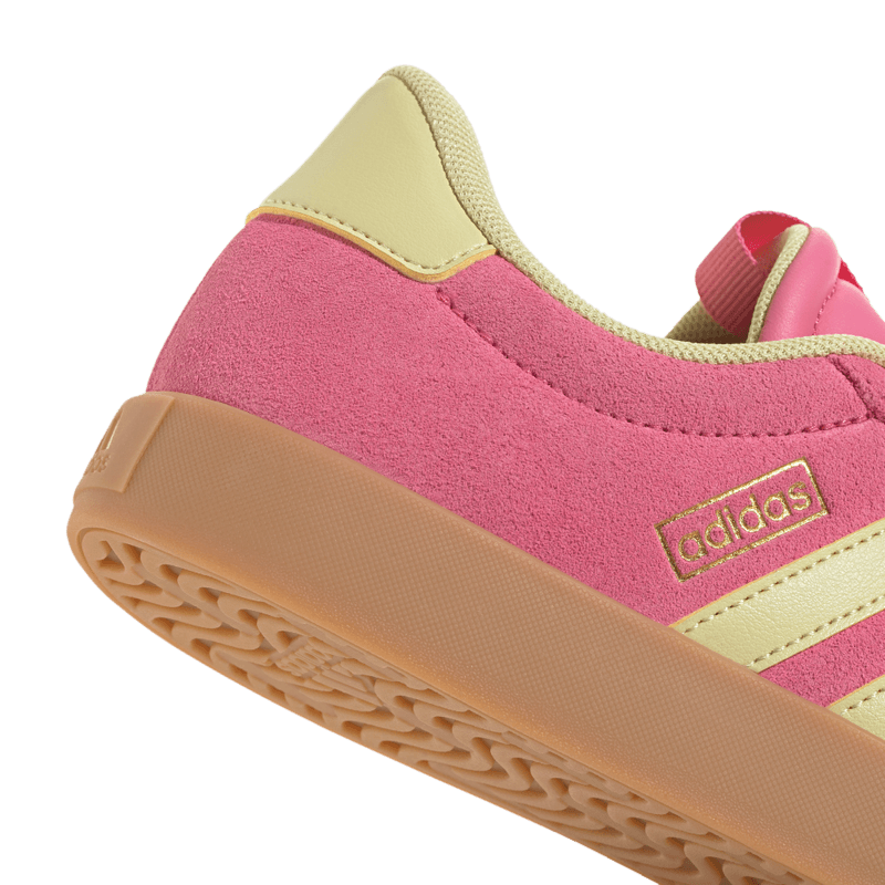 Tenis-adidas-para-mujer-Vl-Court-3.0-para-moda-color-rosado.-Lateral-Y-Suela