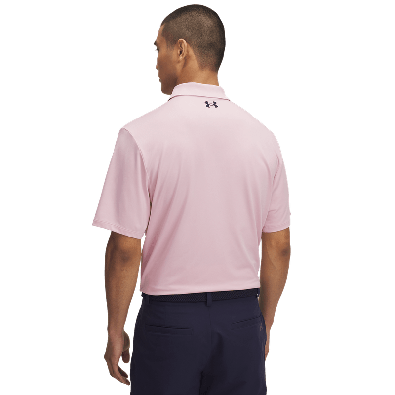 Camiseta-Manga-Corta-under-armour-para-hombre-Ua-Matchplay-Polo-para-golf-color-rosado.-Reverso-Sin-Modelo