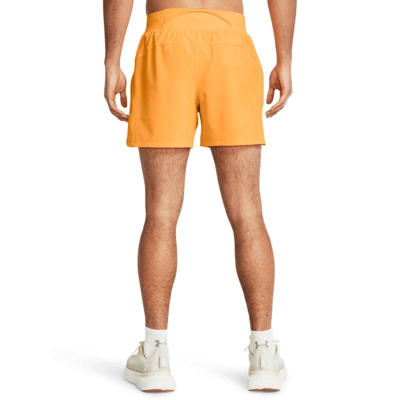 Pantaloneta-under-armour-para-hombre-Launch-Elite-5--Short-para-correr-color-naranja.-Reverso-Sin-Modelo