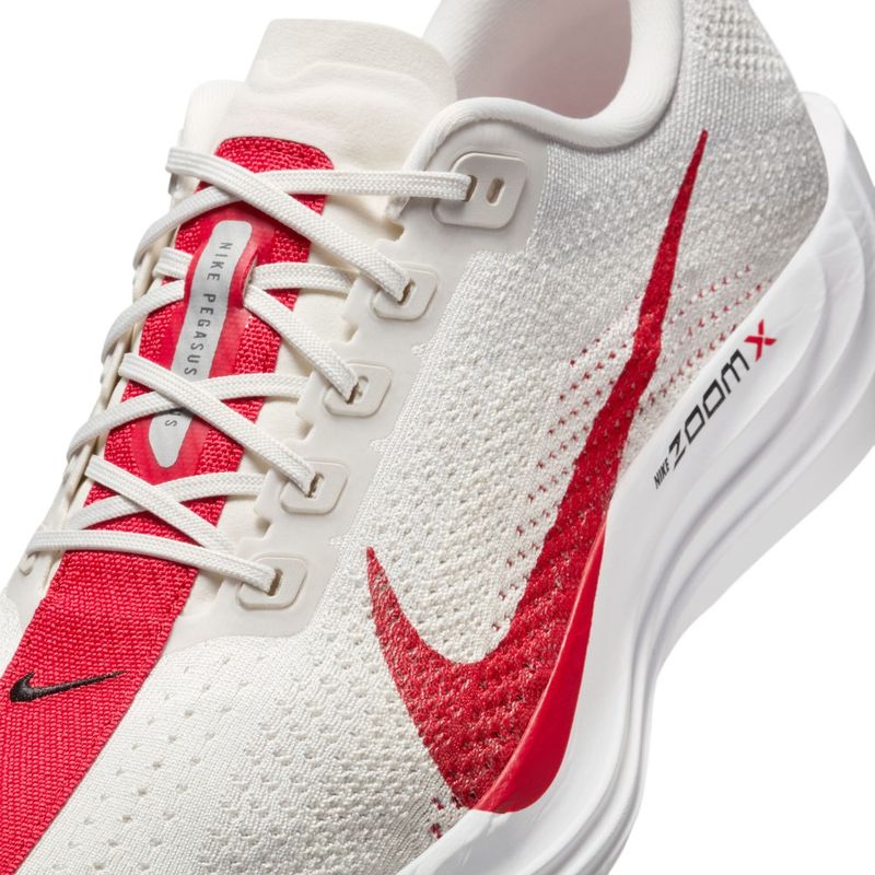 Tenis-nike-para-hombre-Pegasus-Plus-para-correr-color-negro.-Detalle-1