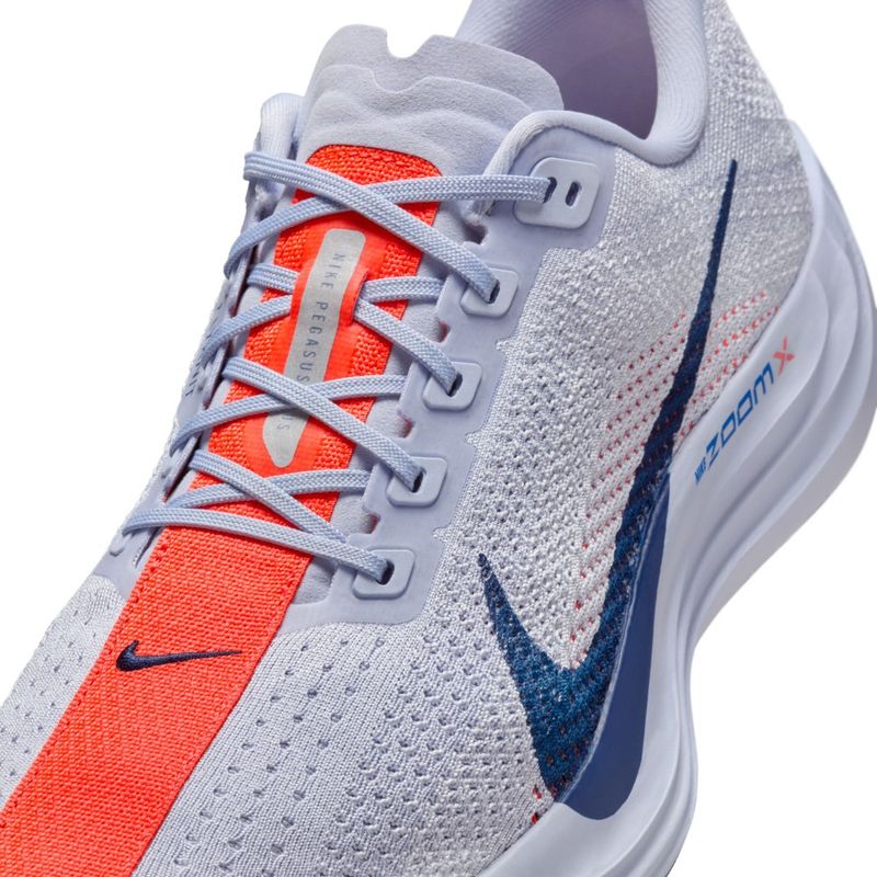 Tenis-nike-para-hombre-Pegasus-Plus-para-correr-color-negro.-Detalle-1