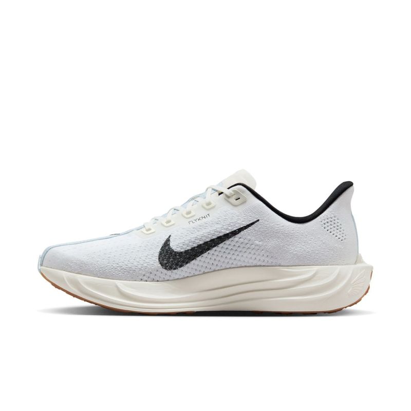 Tenis-nike-para-hombre-Pegasus-Plus-para-correr-color-blanco.-Lateral-Interna-Derecha