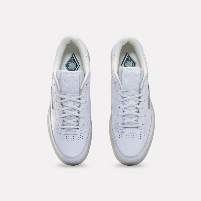 Tenis-reebok-unisex-Club-C-85-Vintage-para-moda-color-blanco.-Capellada