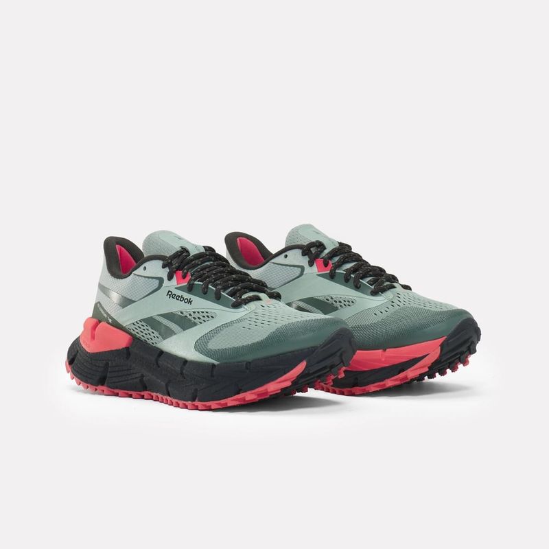 Tenis-reebok-para-mujer-Floatzig-Adventure-1-para-correr-color-verde.-Lateral-Interna-Izquierda