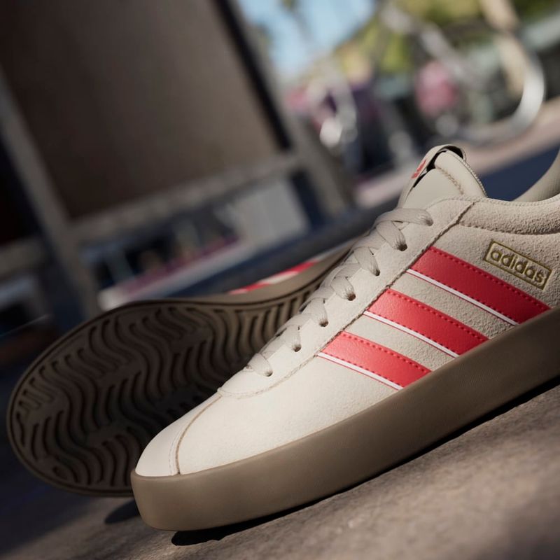 Tenis-adidas-para-hombre-Vl-Court-3.0-para-moda-color-beige.-Mktg-Vista-9