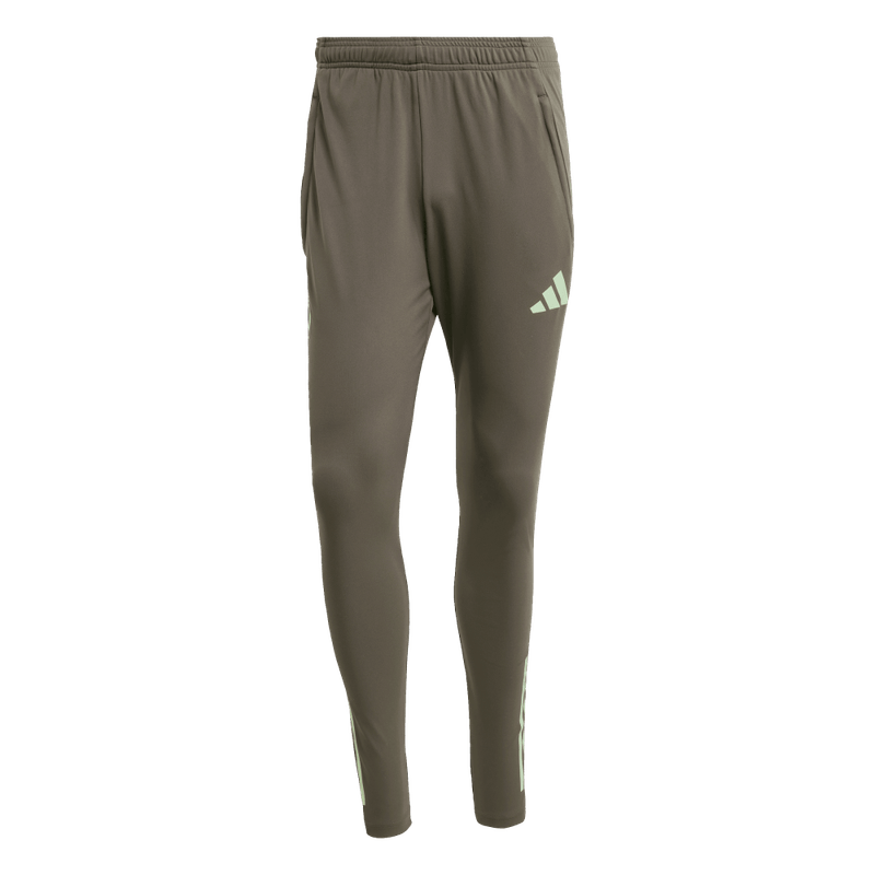 Pantalon-adidas-para-hombre-Real-Madrid-Tr-Pnt-para-futbol-color-gris.-Frontal-Sobre-Modelo