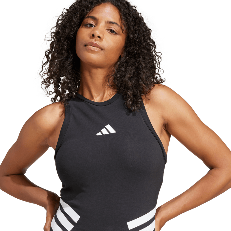 Camiseta-Manga-Sisa-adidas-para-mujer-W-Fi-3S-Tank-para-moda-color-negro.-Detalle-Posterior