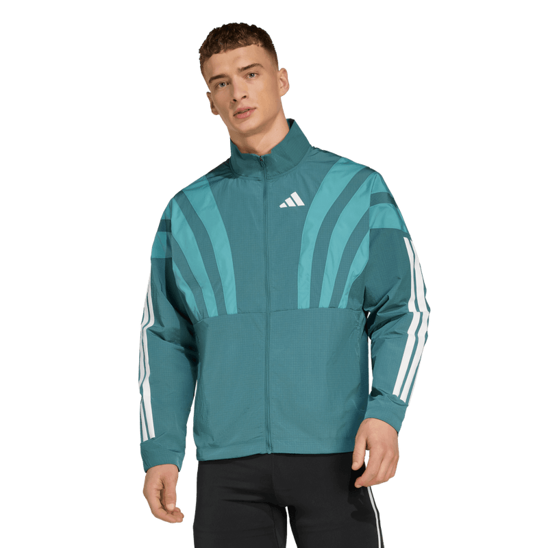 Chaqueta-adidas-para-hombre-Adizero-A-Jkt-M-para-correr-color-azul.-Frente-Sobre-Modelo