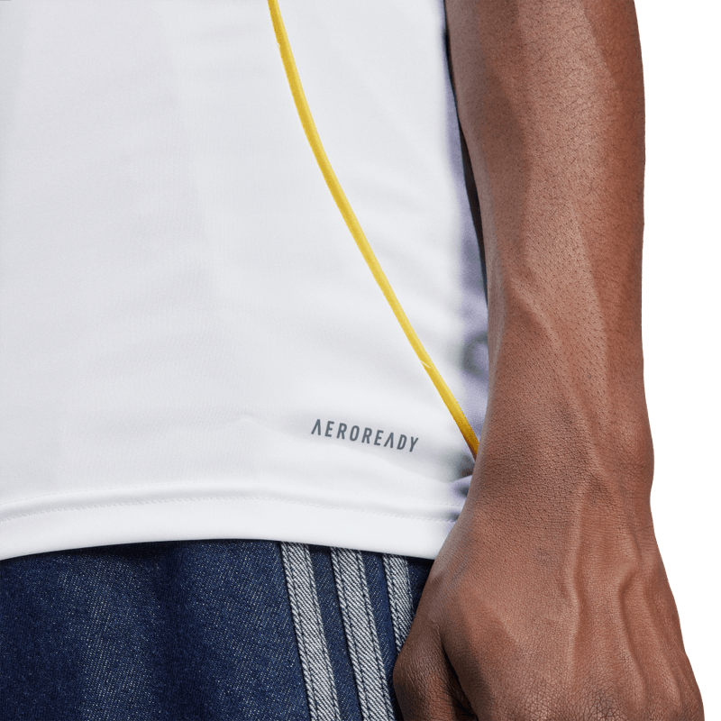 Camiseta-De-Equipo-adidas-para-hombre-Real-Madrid-H-Jsy-para-futbol-color-blanco.-Detalle-Reflectivo-Modelo