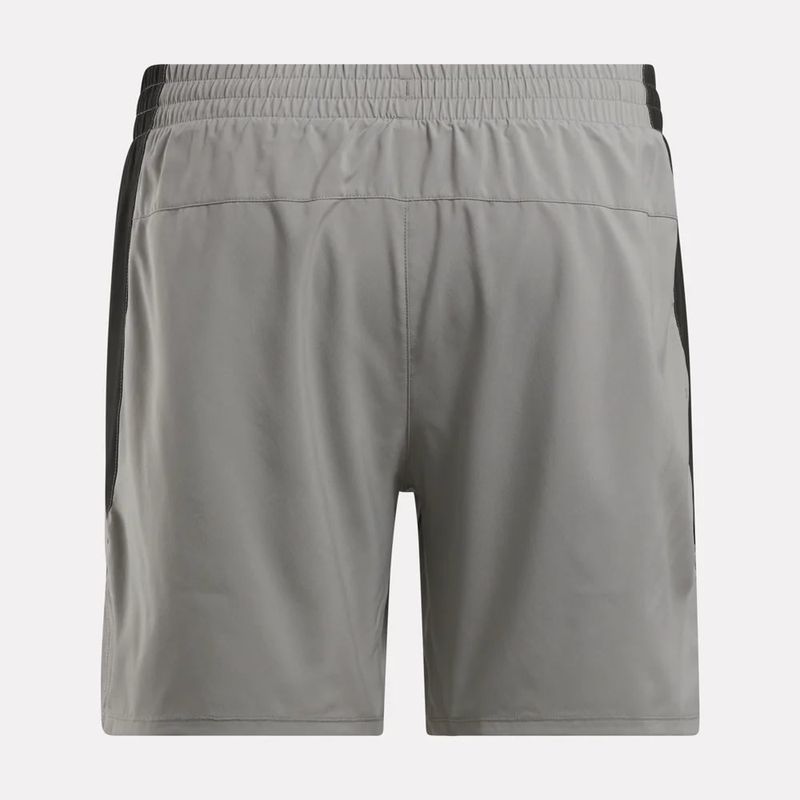 Pantaloneta-reebok-para-hombre-Running-2-1-Short-para-correr-color-gris.-Outfit-Completo