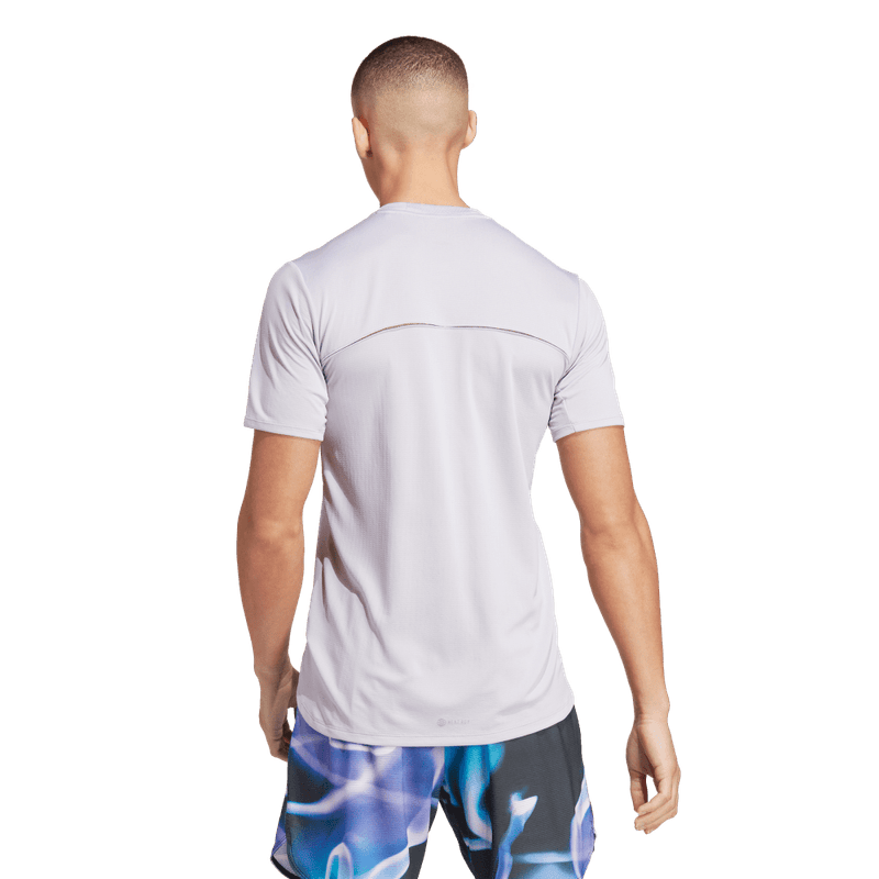 Camiseta-Manga-Corta-adidas-para-hombre-D4T-Hr-Hiit-Tee-para-entrenamiento-color-morado.-Detalle-Posterior